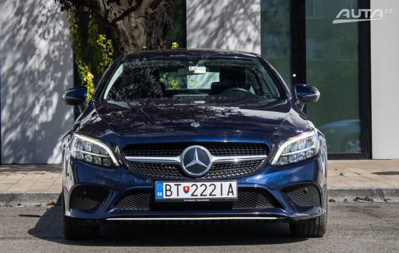 Mercedes-Benz C trieda Kupé C200 mHEV / 135kW / A8 / ZÁRUKA / AJ NA SPLÁTKY / PROTIÚČET 2019 modrá