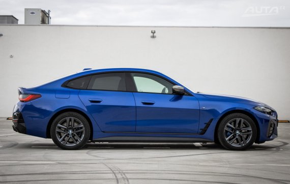 BMW i4 M50, 400 kW, A1, 5d. / AJ NA SPLÁTKY / PROTIÚČET / ZÁRUKA / 2021 modrá