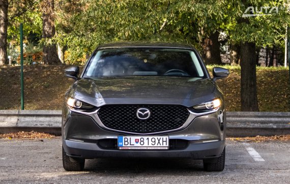 Mazda CX-30 Skyactiv-G122 / 90kW / M6 / ZÁRUKA / AJ NA SPLÁTKY / PROTIÚČET 2019 šedá