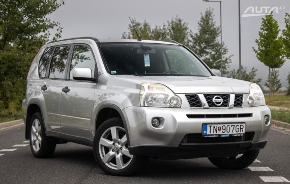 Nissan X-Trail 2.0 dCi / 110kW / A6 / AJ NA SPLÁTKY / PROTIÚČET 2010 stříbrná metalíza