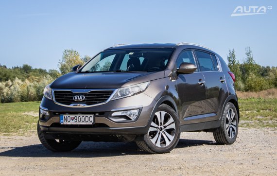 Kia Sportage 1.7 CRDi VGT 2WD, 85 kW, M6 / AJ NA SPLÁTKY / PROTIÚČET / 2013 - hlavní pohled