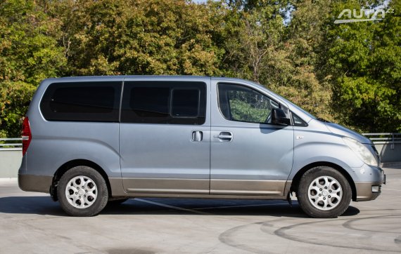 Hyundai H1 H-1 2.5 CRDi VGT Tour GLS, 125 kW, M5, 5d. / AJ NA SPLÁTKY / PROTIÚČET / 2010 modrá