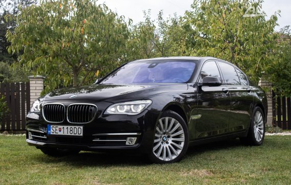 BMW Rad 7 740d xDrive A/T, 230 kW (2014) / AJ NA SPLÁTKY / PROTIÚČET /