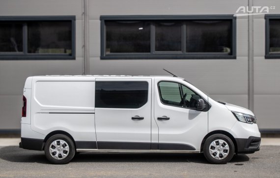 Renault Trafic 2022 110kW MT/6 2022 bílá