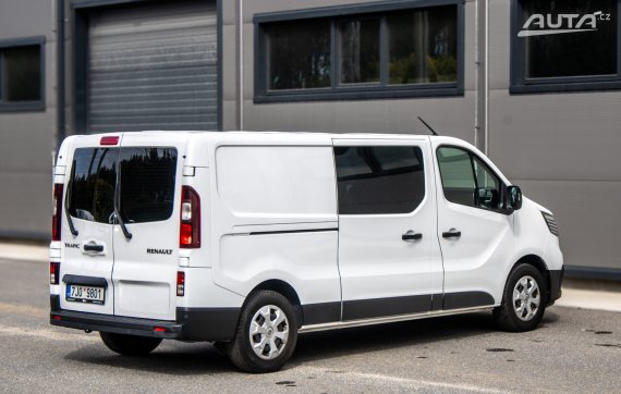 Renault Trafic 2022 110kW MT/6 2022 bílá