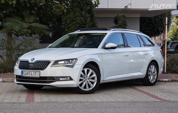 Škoda Superb Combi 2.0 TDI Style DSG, 140kW (2016) / AJ NA SPLÁTKY / PROTIÚČET / 2016 - hlavní pohled