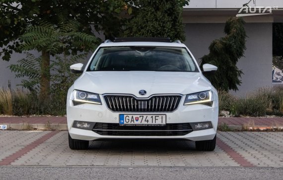 Škoda Superb Combi 2.0 TDI Style DSG, 140kW (2016) / AJ NA SPLÁTKY / PROTIÚČET / 2016 bílá