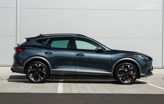 Cupra Formentor 2.0 TSI VZ, 4Drive DSG, 228kW (2022) / AJ NA SPLÁTKY / PROTIÚČET / 2022 šedá