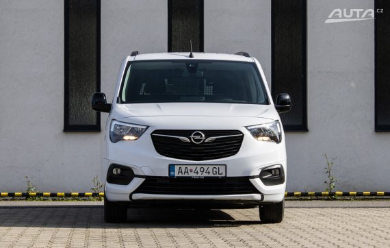 Opel Combo 1.2 Turbo, 81kW (2024) / AJ NA SPLÁTKY / PROTIÚČET / 2024 bílá