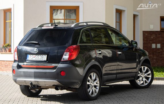 Opel Antara 2.2 CDTI 4x4, 120kW (2013) / AJ NA SPLÁTKY / PROTIÚČET / 2013 černá