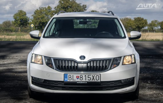 Škoda Octavia Combi 1.6 TDI Ambition DSG / 85kW / A7 / ZÁRUKA / AJ NA SPLÁTKY / PROTIÚČET 2019 bílá