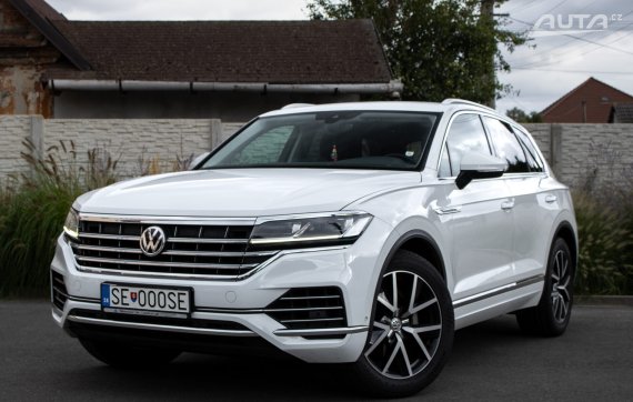 Volkswagen Touareg 3.0 TDI Elegance 4Motion / 170kW / A8 / ZÁRUKA / AJ NA SPLÁTKY / PROTIÚČET 2020 bílá