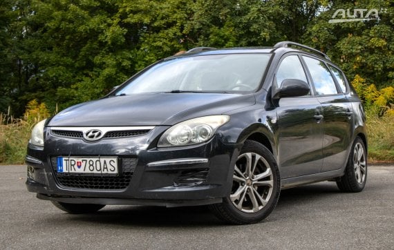 Hyundai i30 CW 1.6i CVVT LPG / 93kW / M5 / AJ NA SPLÁTKY / PROTIÚČET 2009 - hlavní pohled