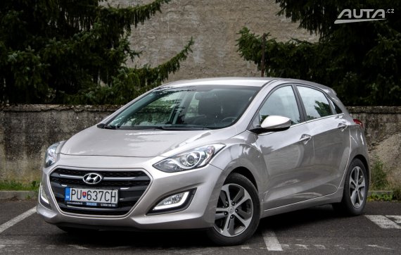 Hyundai i30 1.6 CRDi DOHC 16V / 81kW / M6 / ZÁRUKA / AJ NA SPLÁTKY / PROTIÚČET 2016 - hlavní pohled