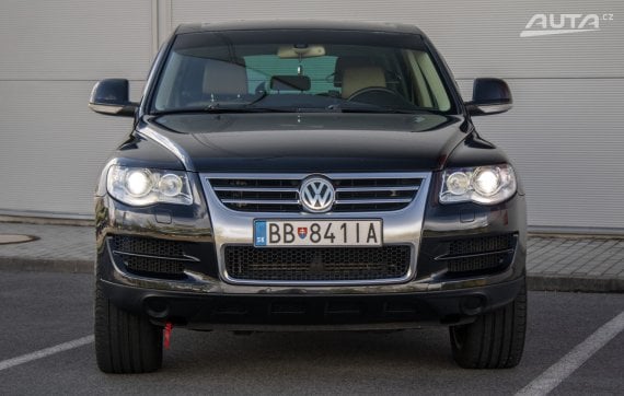 Volkswagen Touareg 3.0 V6 TDI TipTronic / 176kW / A6 / AJ NA SPLÁTKY / PROTIÚČET 2008 černá