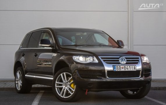 Volkswagen Touareg 3.0 V6 TDI TipTronic / 176kW / A6 / AJ NA SPLÁTKY / PROTIÚČET 2008 černá