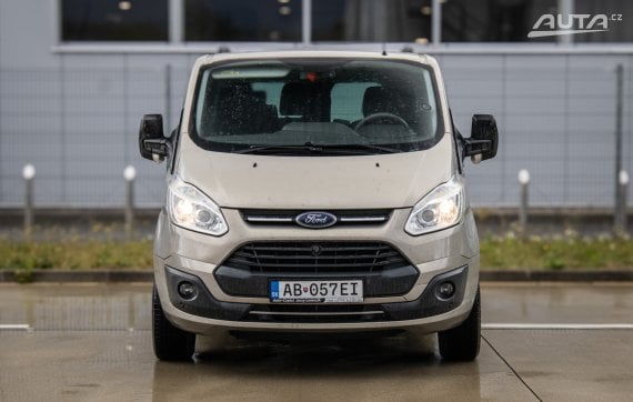 Ford Transit Custom 2.0 TDCi 130 L2 96kW MT/6 2017 / AJ NA SPLÁTKY / PROTIÚČET 2017 hnědá