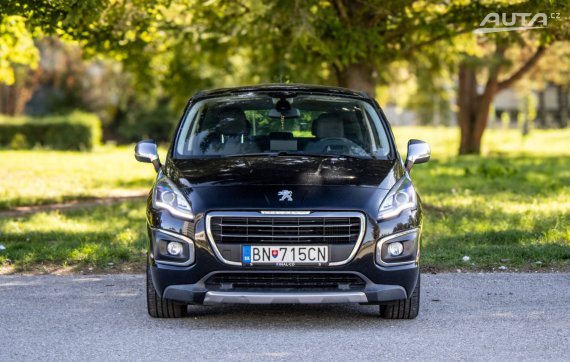 Peugeot 3008 2.0 BlueHDi Allure 110kW MT/6 2016 / AJ NA SPLÁTKY / PROTIÚČET 2016 černá