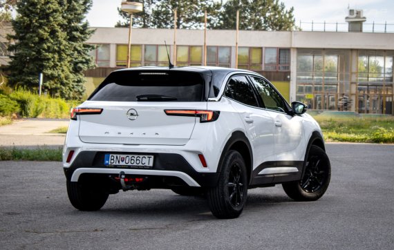 Opel Mokka 1.2 Turbo Edition, 74 kW, M6, 5d. / AJ NA SPLÁTKY / PROTIÚČET / 2021 bílá