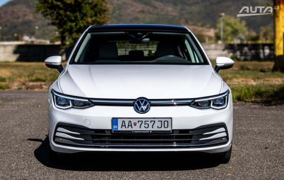 Volkswagen Golf 2.0 TSi 190k Style 4Motion 140kW 2024 / AJ NA SPLÁTKY / PROTIÚČET 2024 bílá