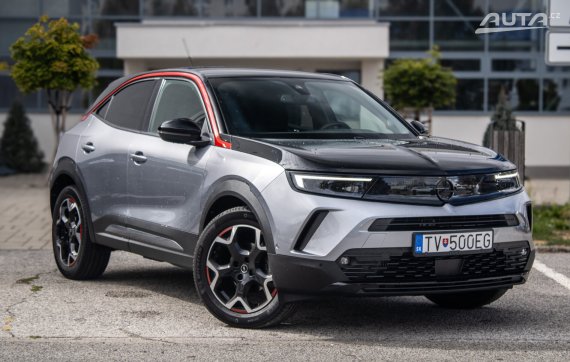 Opel Mokka 2021 96kW AT/8 / AJ NA SPLÁTKY / PROTIÚČET 2021 stříbrná metalíza