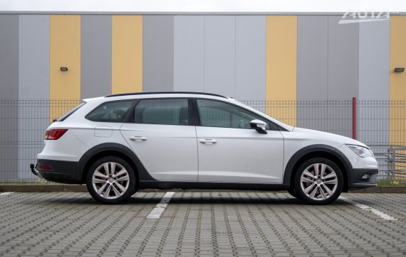 Seat Leon ST 2.0 TDI X-Perience DSG 4x4 / 135kW / A6 / ZÁRUKA / AJ NA SPLÁTKY / PROTIÚČET 2015 bílá