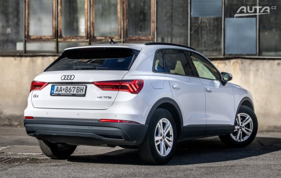Audi Q3 1.5 TFSI S-Tronic 110kW 2023 / AJ NA SPLÁTKY / PROTIÚČET 2023 bílá