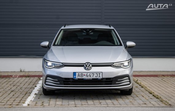 Volkswagen Golf Variant 2.0 TDI DSG, 110kW (2022) / AJ NA SPLÁTKY / PROTIÚČET / 2022 stříbrná metalíza