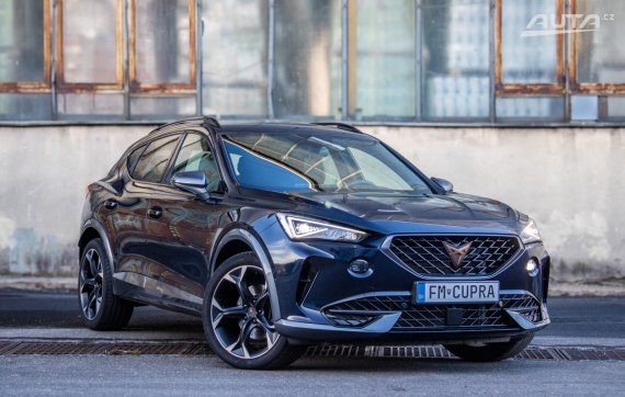 Cupra Formentor 2.0 TSI AT/7 140kW 2023 4x4 / AJ NA SPLÁTKY / PROTIÚČET 2023 modrá