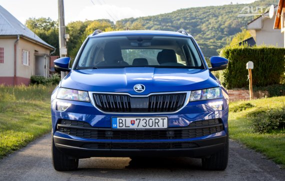 Škoda Karoq 2.0 TDI Ambition 4x4 / 110kW / M6 / ZÁRUKA / AJ NA SPLÁTKY / PROTIÚČET 2018 modrá