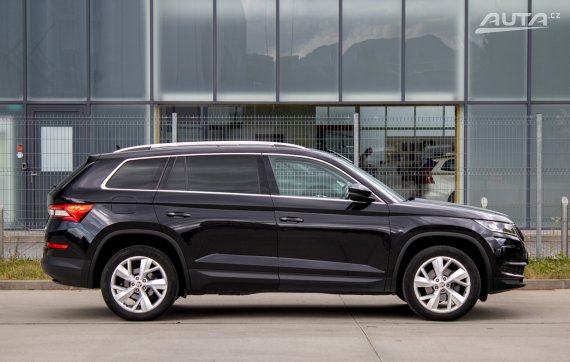 Škoda Kodiaq 2.0 TDI Style DSG 4x4 / 7miest / 110kW / A7 / ZÁRUKA / AJ NA SPLÁTKY / PROTIÚČET 2019 černá