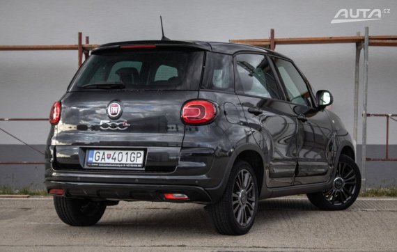 Fiat 500L 1.4 16V, 70 kW, M6, 5d. / AJ NA SPLÁTKY / PROTIÚČET / 2019 šedá