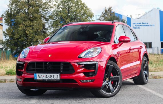 Porsche Macan GTS 4x4 A/T, 265kW (2017) / AJ NA SPLÁTKY / PROTIÚČET / 2017 - hlavní pohled