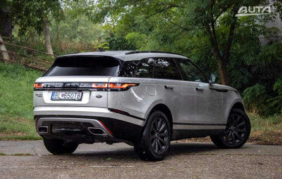 Land Rover Range Rover Velar 3.0D V6 SD6 300k R-Dynamic AWD A/T, 221 kW, A8 / AJ NA SPLÁTKY / PROTIÚČET / 2018 šedá