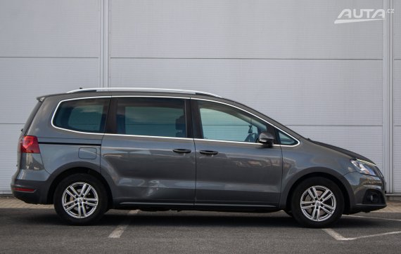 Seat Alhambra 2.0 TDI Style, 103kW (2015) / AJ NA SPLÁTKY / PROTIÚČET / 2015 šedá