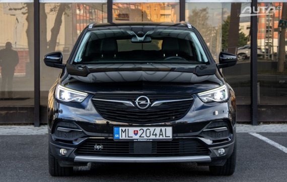 Opel Grandland X 1.6 CDTI Innovation OPC Line / 88kW / A6 / ZÁRUKA / AJ NA SPLÁTKY / PROTIÚČET 2018 černá