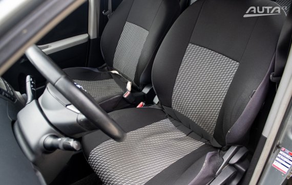 Toyota Yaris 1.0I VVT-i Dream / 51kW / M5 / ZÁRUKA / AJ NA SPLÁTKY / PROTIÚČET