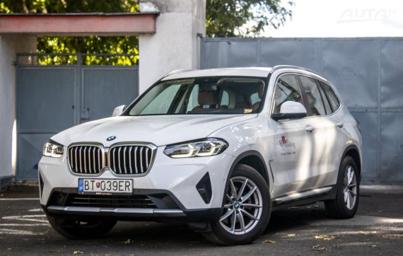 BMW X3 xDrive20d 140kW AT/8 2021 / AJ NA SPLÁTKY / PROTIÚČET 2021 - hlavní pohled