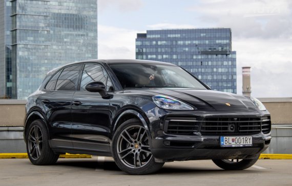 Porsche Cayenne 4x4 A/T / 250kW / A8 / ZÁRUKA / AJ NA SPLÁTKY / PROTIÚČET 2018 černá