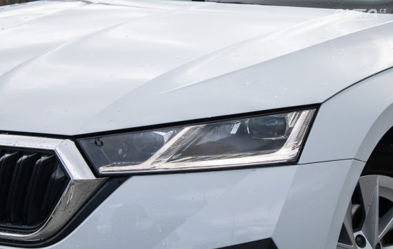 Škoda Octavia Combi 2.0 TDI Style DSG, 110kW (2022) / AJ NA SPLÁTKY / PROTIÚČET / 2022 bílá