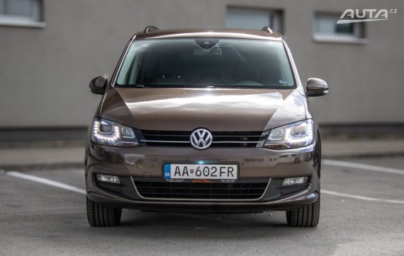 Volkswagen Sharan 2.0 TDI BMT 103kW MT/6 2012 - 7 Miest / AJ NA SPLÁTKY / PROTIÚČET 2012 hnědá