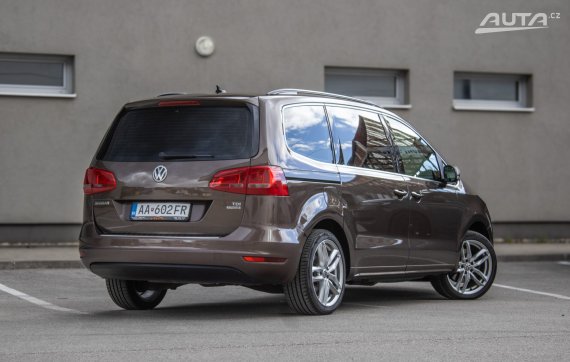 Volkswagen Sharan 2.0 TDI BMT 103kW MT/6 2012 - 7 Miest / AJ NA SPLÁTKY / PROTIÚČET 2012 hnědá