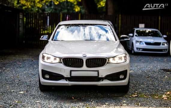 BMW 320D Gran Turismo 2015 RWD 140kW 2015 bílá
