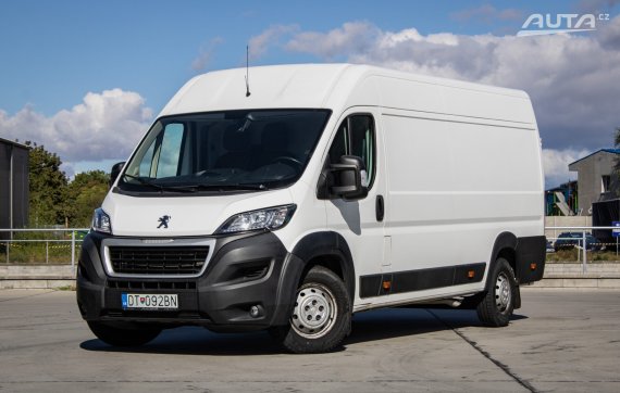 Peugeot Boxer 2.2 BlueHDi 165k 435 L4, 121 kW, M6 / AJ NA SPLÁTKY / PROTIÚČET / 2019 - hlavní pohled