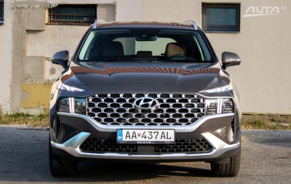 Hyundai Santa Fe 2.2 CRDi Premium 4x4 / 142kW / A8 / ZÁRUKA / AJ NA SPLÁTKY / PROTIÚČET 2023 hnědá