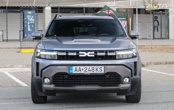 Dacia Duster 1.2 TCe mHEV, 96kW (2024) / AJ NA SPLÁTKY / PROTIÚČET / 2024 šedá