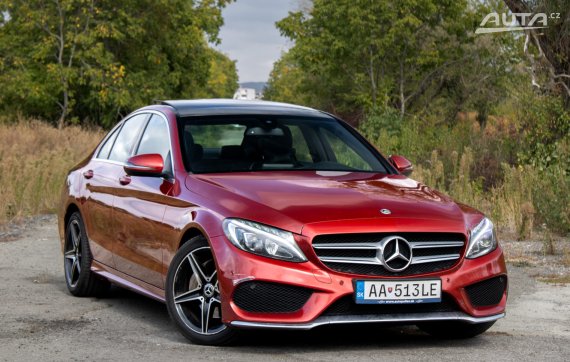 Mercedes-Benz C trieda Sedan C180 W205 AMG Line / 85kW / A9 / ZÁRUKA / AJ NA SPLÁTKY / PROTIÚČE 2019 červená