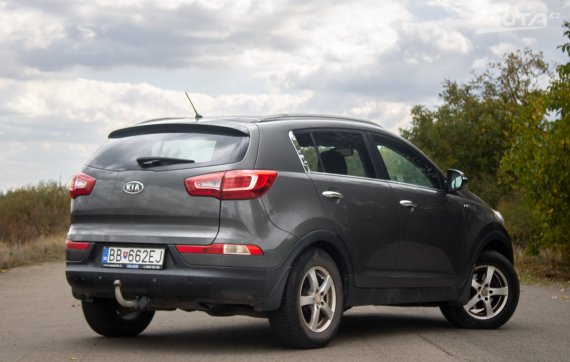 Kia Sportage 2.0 CRDi 4WD / 135kW / A6 / ZÁRUKA / AJ NA SPLÁTKY / PROTIÚČET 2011 šedá