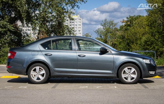 Škoda Octavia 1.0 TSI 115k, 85 kW, M6, 5d. / AJ NA SPLÁTKY / PROTIÚČET / 2016 šedá