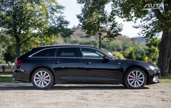 Audi A6 Avant Quattro 170kW AT/8 2018 / AJ NA SPLÁTKY / PROTIÚČET 2018 černá